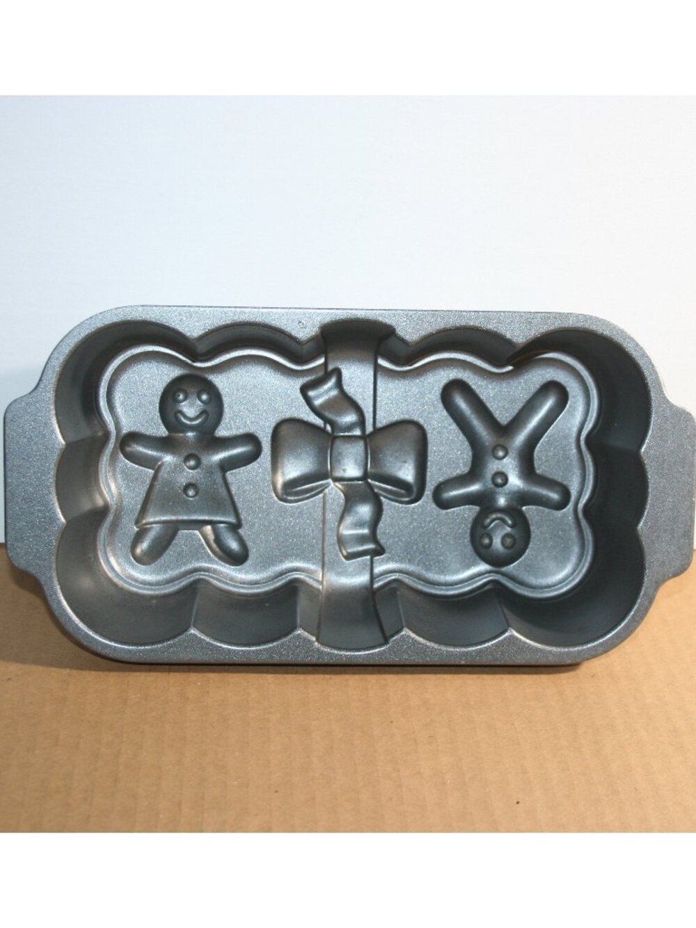Nordic Ware Ginger Bread Cast Aluminum Loaf Pan